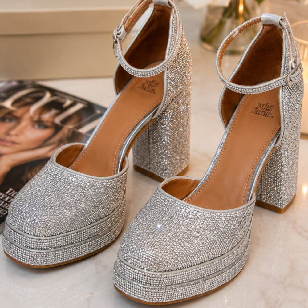 Wild Fable Bianca Silver Rhinestone Platform Heels Block Pumps NWT Womens 8.5